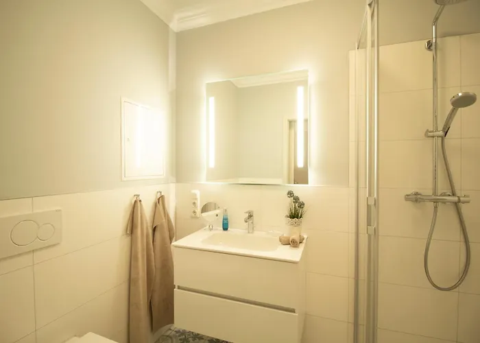 Brise Chrissi App 10 *